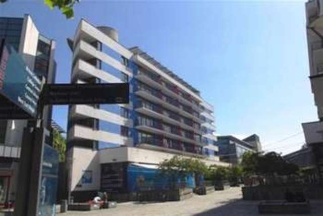  Image of Studio flat to rent in Cathedral Walk Bristol BS1 at Bristol, BS1 5LW