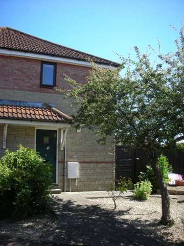  Image of 1 bedroom End of Terrace to rent in Wedmore Close Frome BA11 at Wedmore Close  Frome, BA11 2YA