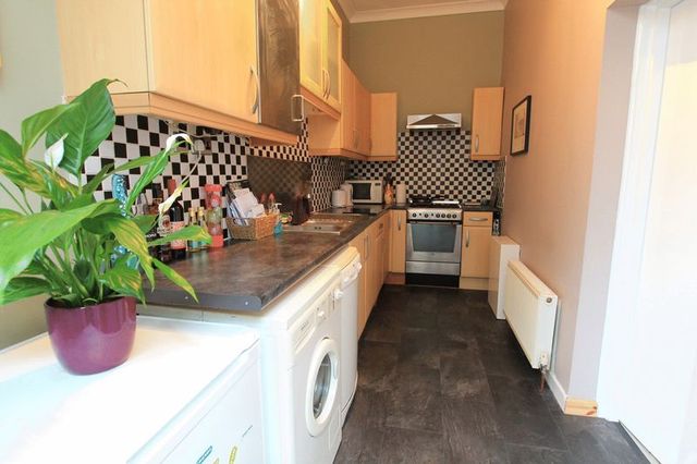  Image of 1 bedroom Flat for sale in Wellington Road Bournemouth BH8 at Wellington Road  Bournemouth, BH8 8JH