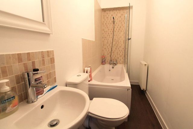  Image of 1 bedroom Flat for sale in Wellington Road Bournemouth BH8 at Wellington Road  Bournemouth, BH8 8JH