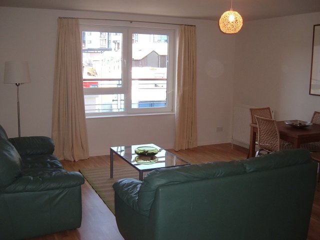  Image of 2 bedroom Flat to rent in West Tollcross Edinburgh EH3 at Tollcross Edinburgh Edinburgh, EH3 9QN