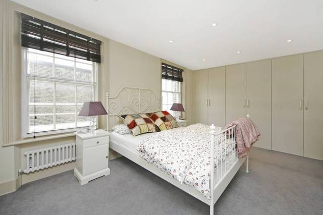  Image of 2 bedroom Flat to rent in Westbourne Grove London W2 at Westbourne Grove  London, W2 4UP