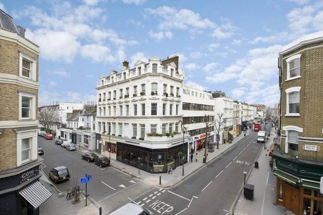  Image of 2 bedroom Flat to rent in Westbourne Grove London W2 at Westbourne Grove  London, W2 4UP