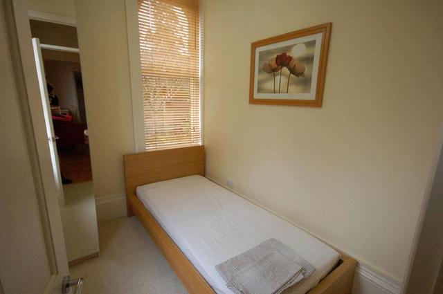  Image of 2 bedroom Property to rent in Western Elms Avenue Reading RG30 at Western Elms Avenue Reading Reading, RG30 2AL