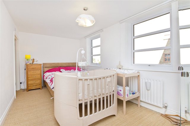 Image of 2 bedroom Flat for sale in Wetherell Road London E9 at South Hackney London Victoria Park, E9 7DB
