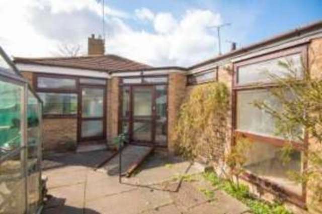  Image of 3 bedroom Bungalow for sale in Wheelers Close Nazeing Waltham Abbey EN9 at Nazeing Waltham Abbey Lower Nazeing, EN9 2RA
