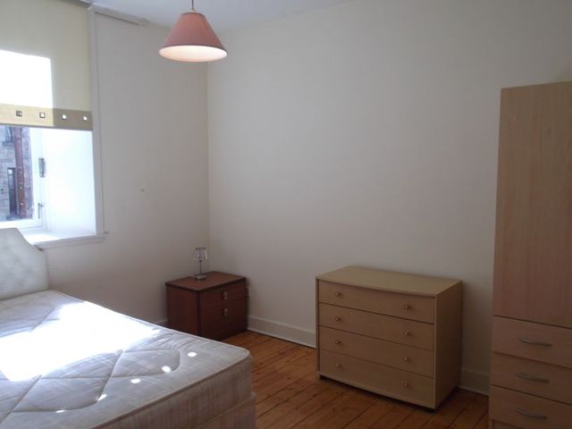  Image of 2 bedroom Flat to rent in White Street Glasgow G11 at Partick Glasgow Glasgow, G11 5EQ