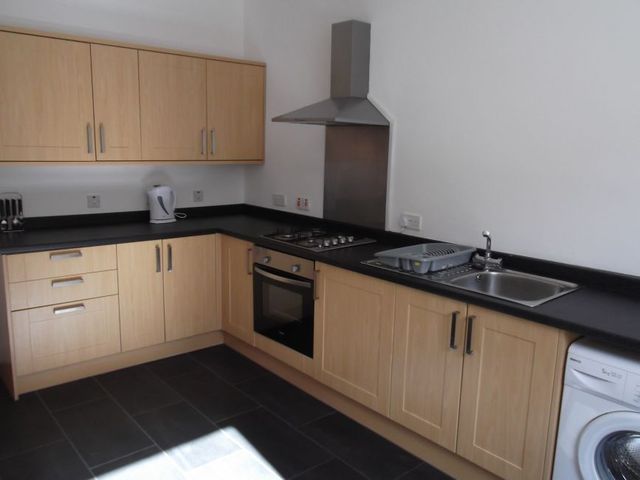  Image of 2 bedroom Flat to rent in White Street Glasgow G11 at Partick Glasgow Glasgow, G11 5EQ