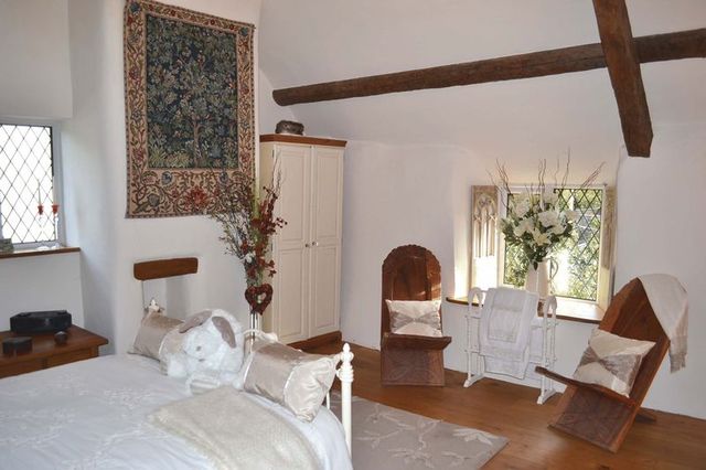  Image of 3 bedroom Detached house for sale in Wiggaton Wiggaton Ottery St. Mary EX11 at Sandgate Lane  Ottery St. Mary, EX11 1PU