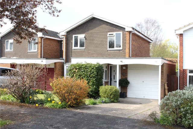  Image of 3 bedroom Detached house for sale in Wilders Close Woking GU21 at St Johns Woking Horsell, GU21 3HA
