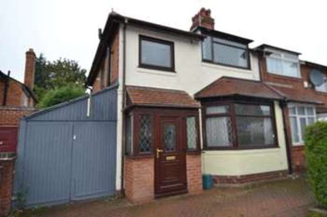  Image of 3 bedroom Semi-Detached house for sale in Woodthorpe Road Kings Heath Birmingham B14 at Woodthorpe Road Kings Heath Birmingham, B14 6EE
