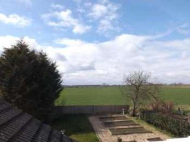  Image of 4 bedroom Bungalow for sale in Park Lane Silfield Wymondham NR18 at Wymondham Norfolk Wymondham, NR18 9BG