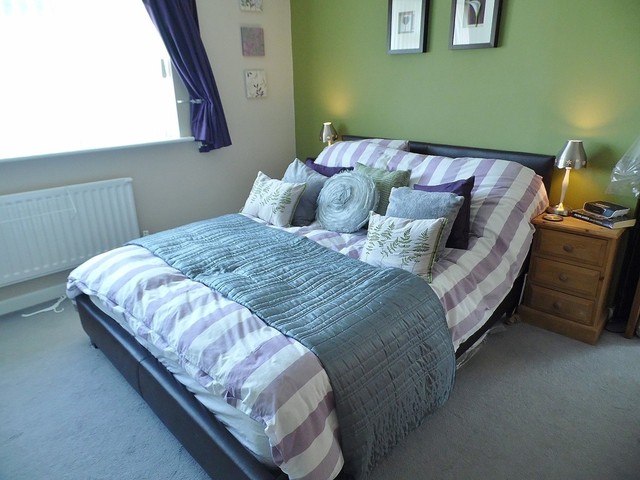  Image of 3 bedroom Semi-Detached house for sale in Wyndham Close Waterlooville PO8 at Wyndham Close Cowplain Waterlooville, PO8 8HA