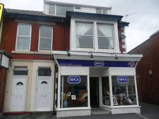  Image of 2 bedroom Flat to rent in Highfield Road Blackpool FY4 at Highfield Road  Blackpool, FY4 2JA