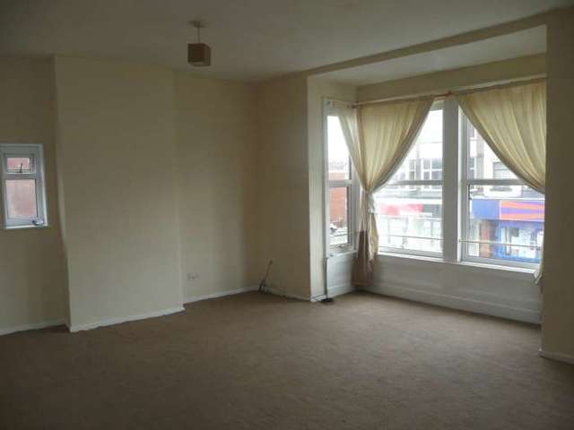 Image of 2 bedroom Flat to rent in Highfield Road Blackpool FY4 at Highfield Road  Blackpool, FY4 2JA