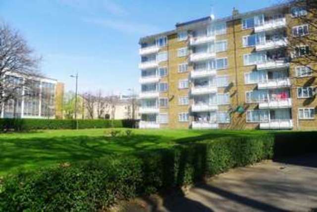  Image of House Share to rent in St. Pancras Way London NW1 at Camden Road  London, NW1 9EH
