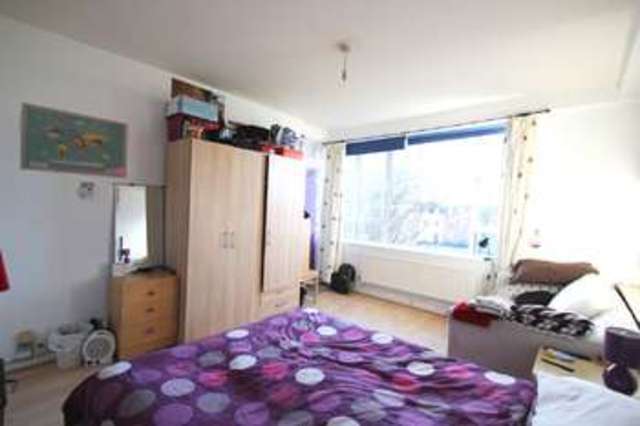  Image of House Share to rent in St. Pancras Way London NW1 at Camden Road  London, NW1 9EH