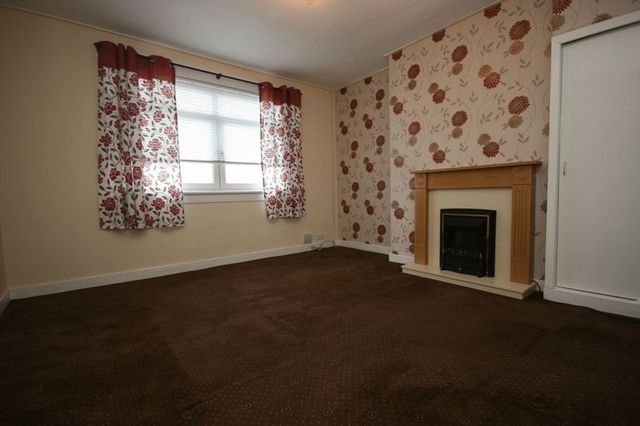  Image of 2 bedroom Flat for sale in Auldhill Crescent Bridgend Linlithgow EH49 at Auldhill Crescent Bridgend Linlithgow, EH49 6NX