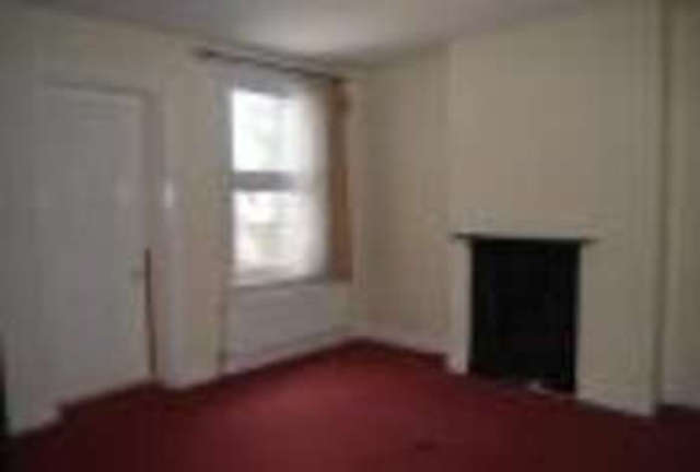  Image of Terraced house for sale in Hearns Road Orpington BR5 at Hearns Road  Orpington, BR5 3NF