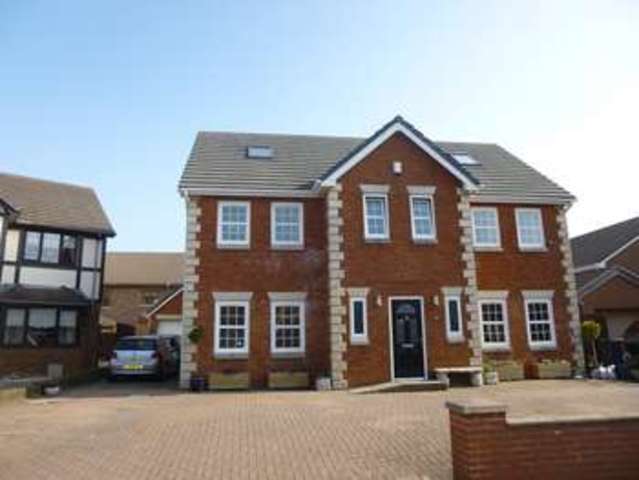  Image of 4 bedroom Detached house for sale in Ocean View Jersey Marine Neath SA10 at Ocean View  Neath, SA10 6HR