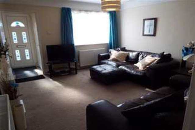  Image of 2 bedroom Detached house to rent in Lara Close Bournemouth BH8 at Bournemouth, BH8 0HB
