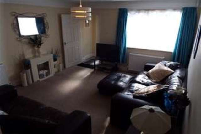  Image of 2 bedroom Detached house to rent in Lara Close Bournemouth BH8 at Bournemouth, BH8 0HB