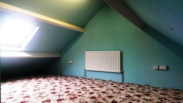  Image of 2 bedroom Detached house to rent in Manor Road Dewsbury WF13 at Manor Road, West Town  Dewsbury, WF13 2PX