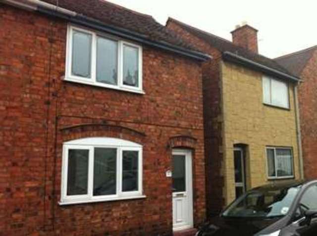  Image of 2 bedroom Terraced house to rent in Bridge Street Amington Tamworth B77 at Bridge Street Amington Tamworth, B77 3BX