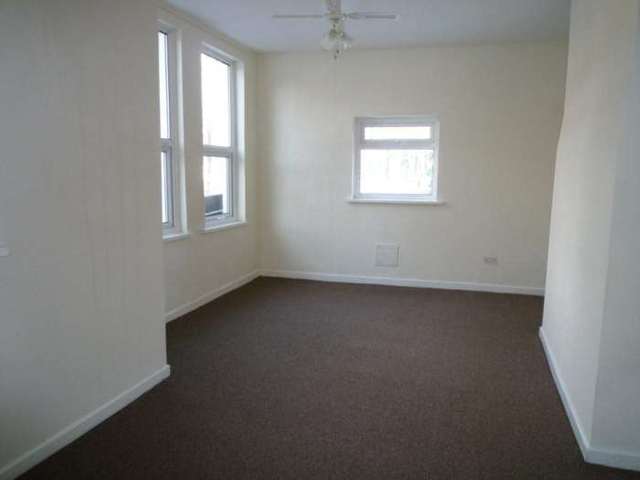  Image of 2 bedroom Apartment to rent in Walmersley Road Bury BL9 at Walmersley Road  Bury, BL9 6LL