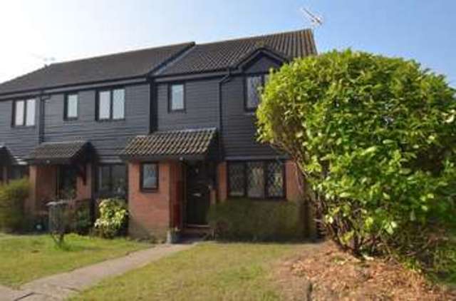  Image of 3 bedroom Detached house to rent in Windmill Field Windlesham GU20 at Windlesham, GU20 6QD