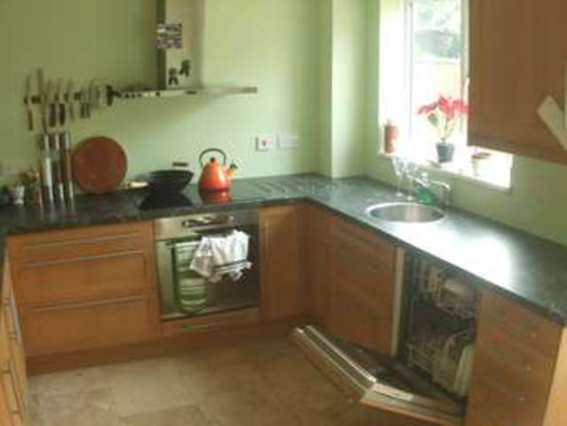  Image of 3 bedroom Terraced house to rent in Bowcombe Netley Abbey Southampton SO31 at Netley Abbey  SOUTHAMPTON, SO31 5GP