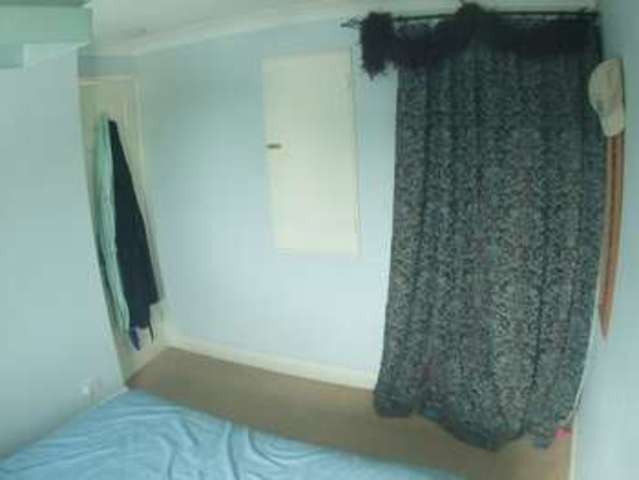  Image of 3 bedroom Terraced house to rent in Bowcombe Netley Abbey Southampton SO31 at Netley Abbey  SOUTHAMPTON, SO31 5GP