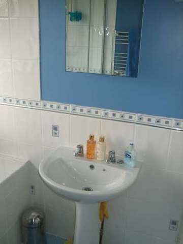  Image of 3 bedroom Terraced house to rent in Bowcombe Netley Abbey Southampton SO31 at Netley Abbey  SOUTHAMPTON, SO31 5GP