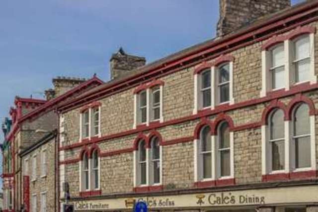  Image of 2 bedroom Flat for sale in Stramongate Kendal LA9 at Kendal Cumbria, LA9 4BD