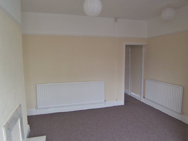  Image of 2 bedroom Detached house to rent in Tonge Moor Road Bolton BL2 at Tonge Moor Bolton Bradshaw, BL2 2JU