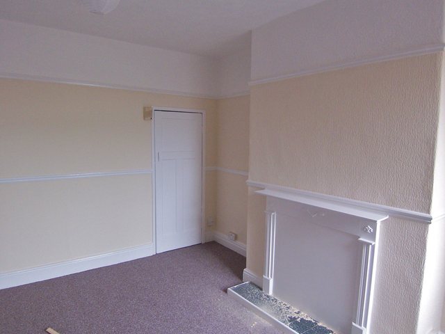  Image of 2 bedroom Detached house to rent in Tonge Moor Road Bolton BL2 at Tonge Moor Bolton Bradshaw, BL2 2JU