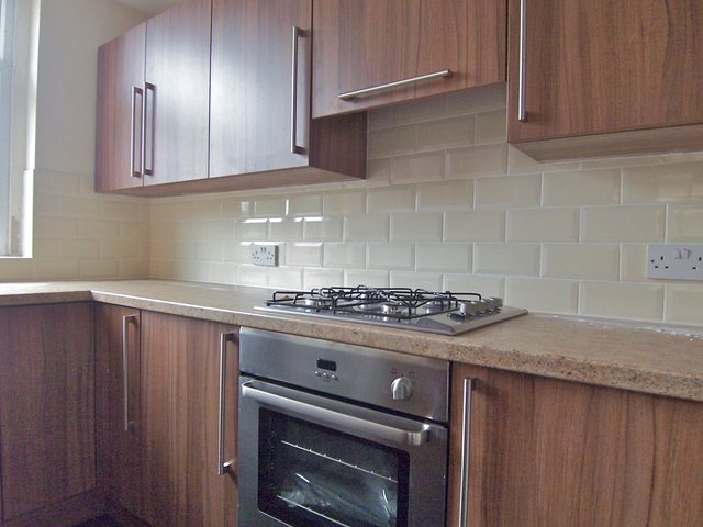  Image of 2 bedroom Detached house to rent in Tonge Moor Road Bolton BL2 at Tonge Moor Bolton Bradshaw, BL2 2JU