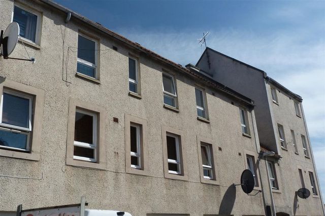  Image of 3 bedroom Flat for sale in Tyne Court Haddington EH41 at Tyne Court  Haddington, EH41 4BL