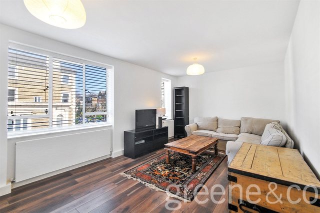  Image of 2 bedroom Flat to rent in Abbey Road London NW6 at London  Kilburn, NW6 4SP