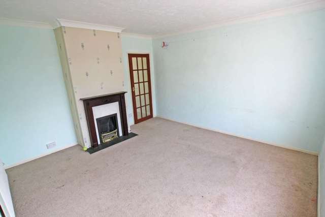  Image of 3 bedroom Semi-Detached house for sale in Abbott Close Didcot OX11 at Abbott Close  Didcot, OX11 8HX