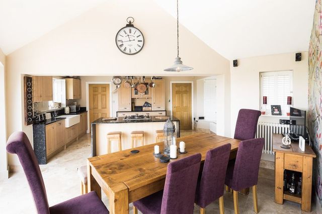  Image of 3 bedroom Detached house for sale in Willow Tree Close Abridge Romford RM4 at Willow Tree Close Abridge Romford, RM4 1BL