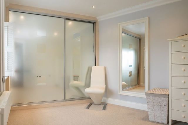  Image of 3 bedroom Detached house for sale in Willow Tree Close Abridge Romford RM4 at Willow Tree Close Abridge Romford, RM4 1BL