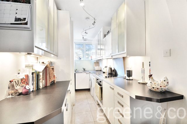  Image of 1 bedroom Flat to rent in Acol Road London NW6 at South Hampstead London West Hampstead, NW6 3AE