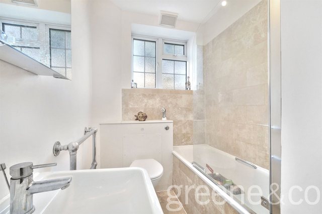  Image of 1 bedroom Flat to rent in Acol Road London NW6 at South Hampstead London West Hampstead, NW6 3AE