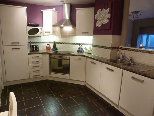  Image of 2 bedroom Flat to rent in Mellor Street Lees Oldham OL4 at Mellor Street Lees Oldham, OL4 3DH