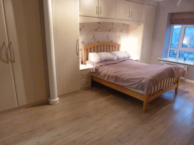  Image of 2 bedroom Flat to rent in Mellor Street Lees Oldham OL4 at Mellor Street Lees Oldham, OL4 3DH