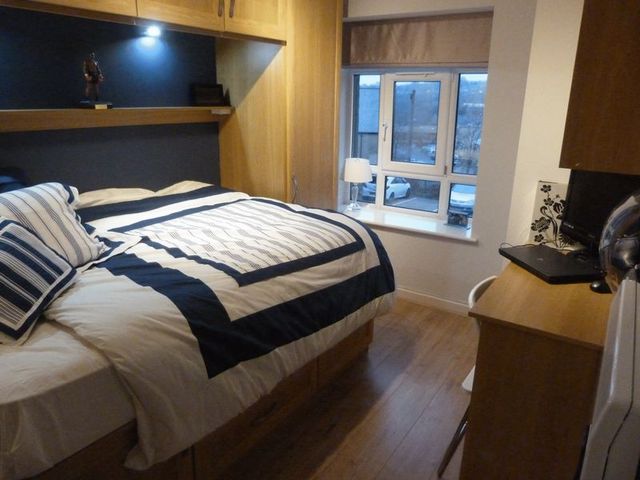  Image of 2 bedroom Flat to rent in Mellor Street Lees Oldham OL4 at Mellor Street Lees Oldham, OL4 3DH