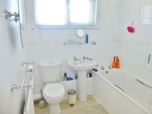  Image of 3 bedroom Terraced house to rent in Aldam Croft Sheffield S17 at Aldam Croft Totley Sheffield, S17 4GF