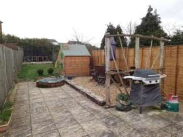  Image of 3 bedroom End of Terrace for sale in Holly Road Aldershot GU12 at Aldershot Hampshire Aldershot, GU12 4SQ