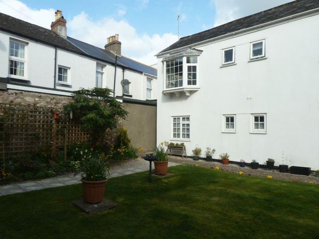  Image of 1 bedroom Retirement Property for sale in Alexandra Road Dawlish EX7 at Alexandra Road  Dawlish, EX7 9JT